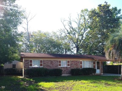 134 HERCULES Drive E