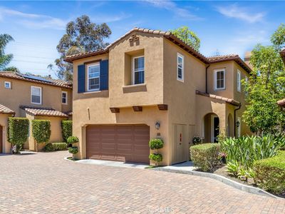 122 Paseo Vis