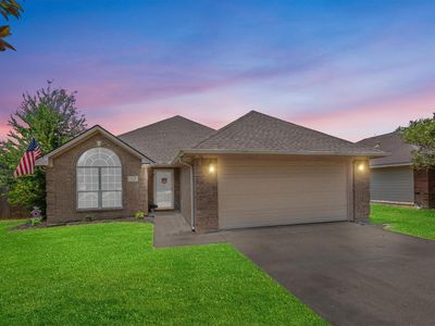Property at 115 Lonesome Dove Dr, Navasota, TX