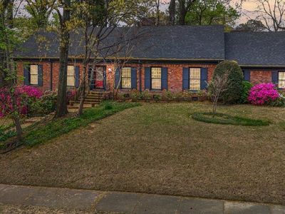 5185 Mary Starnes Dr