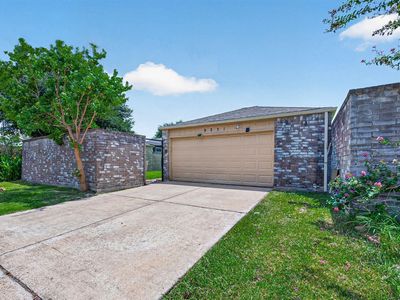 9231 Homeland Dr