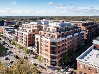 40 W Park Pl #703