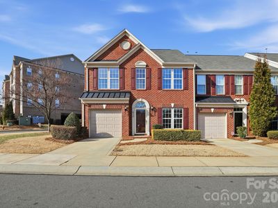 5938 Union Pacific Ave