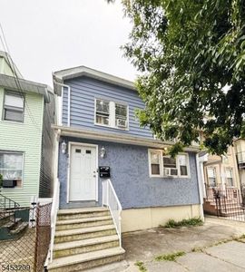 415 N 7Th St