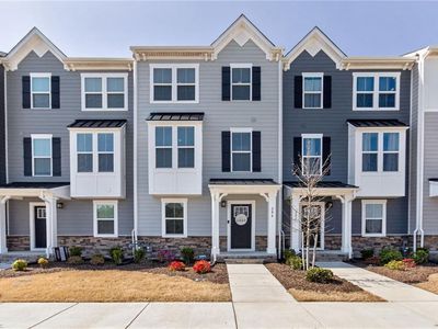 Property at 204 Lydia St, Moyock, NC