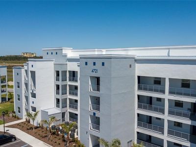 4721 Clock Tower Dr Unit 306