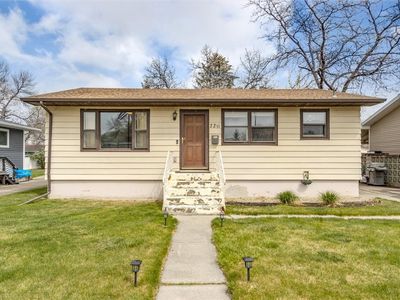2211 Yellowstone Ave