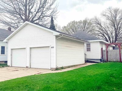 Property at 833 Phoebe St, Green Bay, WI