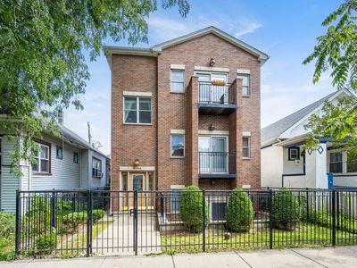 4845 N Springfield Ave #3