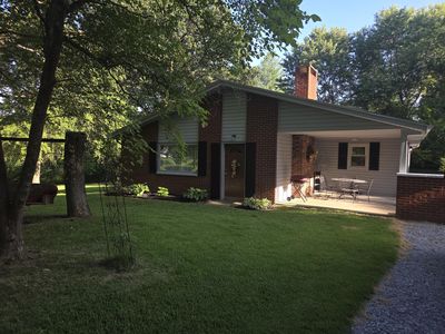 8810 Moore Rd