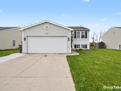 Property at 6479 Kodiak Dr SE, Alto, MI