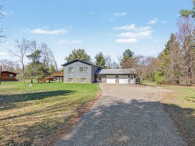 17 Lilac St