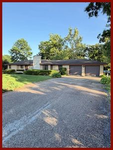 23665 Burk Trl