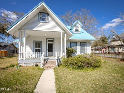 1209 Calhoun St