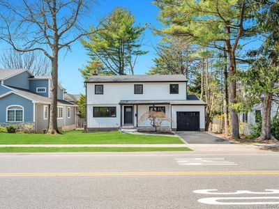441 Roslyn Road