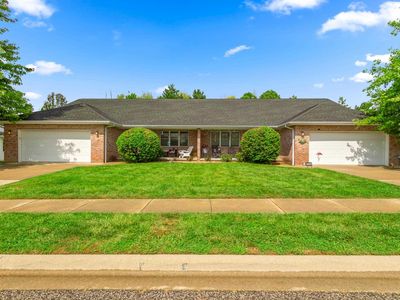1041-1043 Winter Haven St