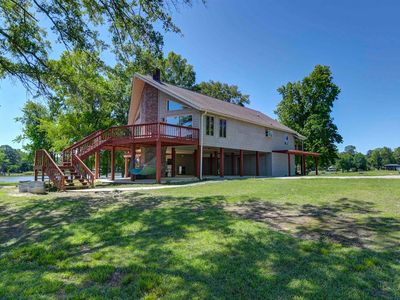 214 Trinity Dr