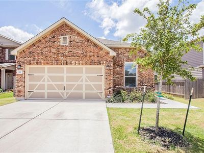Property at 811 Sawbuck Dr, Pflugerville, TX
