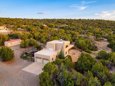 1 Cactus Ranch Ln