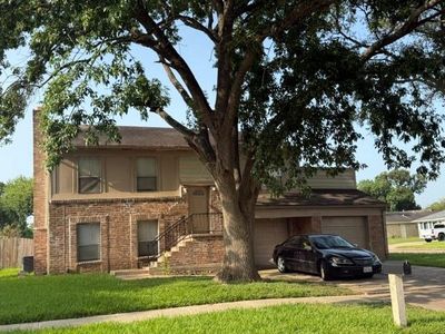 1927 Overbrook Cir