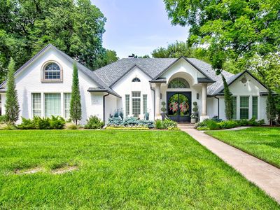 Property at 2125 Maple Leaf Cir, Enid, OK