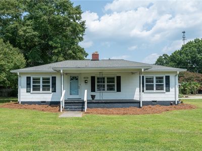 615 Belton Hwy