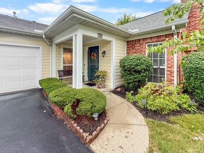 144 Orchard Oak Dr