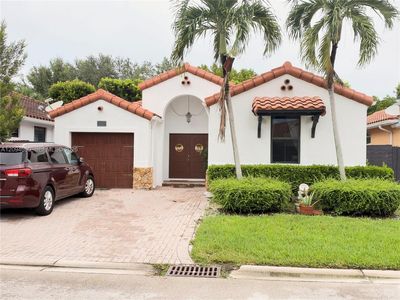 9947 NW 10th Ter