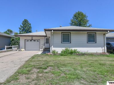 224 W Dawes Ave