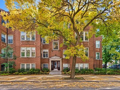 3725 W Byron St APT 3
