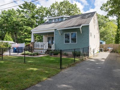 18 Elmwood Street W