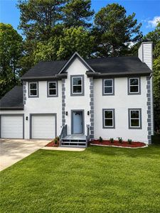910 Forest Path