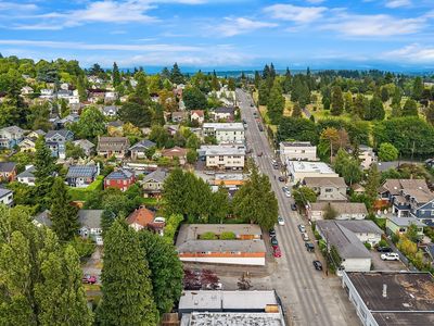 2800 NE 55th Street