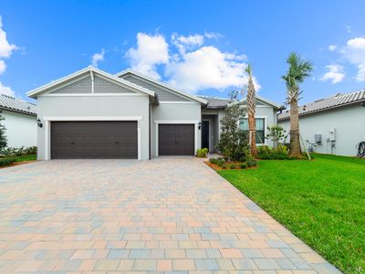 802 SE Courances Drive