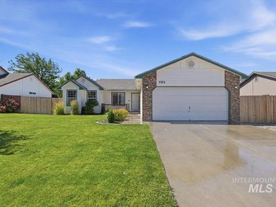 7373 Edgebrook Dr