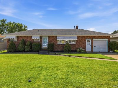 27 Dennis Ln