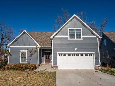 244 Hermitage Point Dr