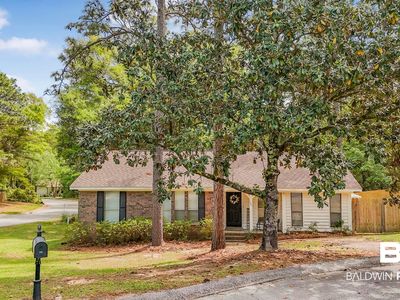 101 Buena Vista Cir S