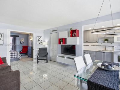 3133 S Ocean Dr APT 218