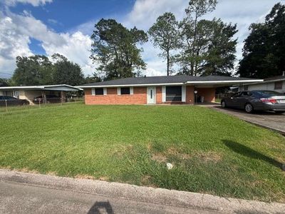 104 Sycamore St