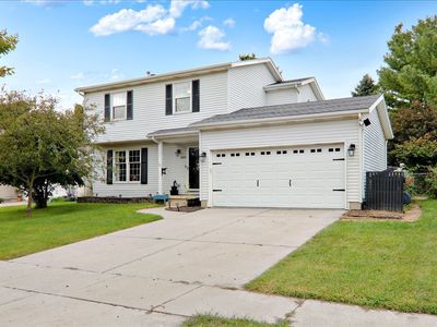 2805 Rocksbury Dr