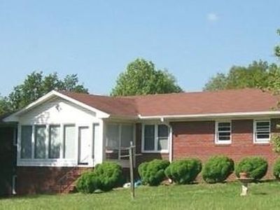 115 Roan Williams Rd