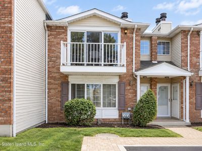 36 Saturn Ln