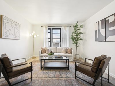 16 North Broadway #6O