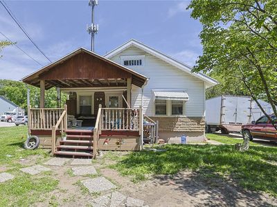 29 Barcelona Ave
