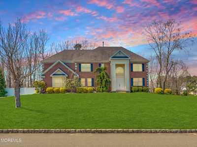 12 Fox Hollow Drive