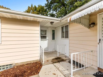 5728 Leisure South Dr SE