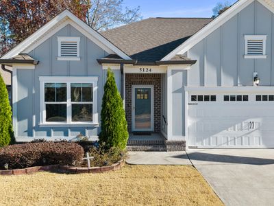 5124 Meadowbend Dr NE