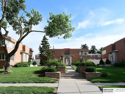 5314 Corby St APT 2