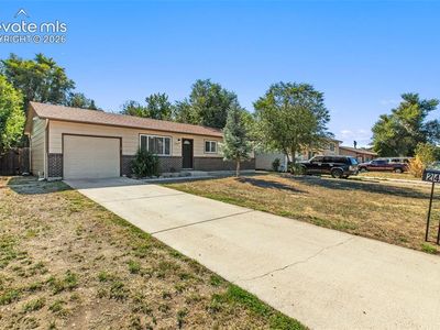 2429 W Anjelina Cir